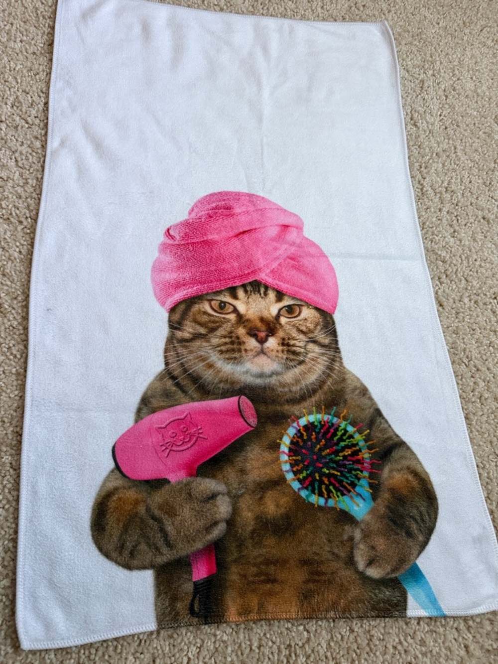 😺Diva Cat Hand Towel